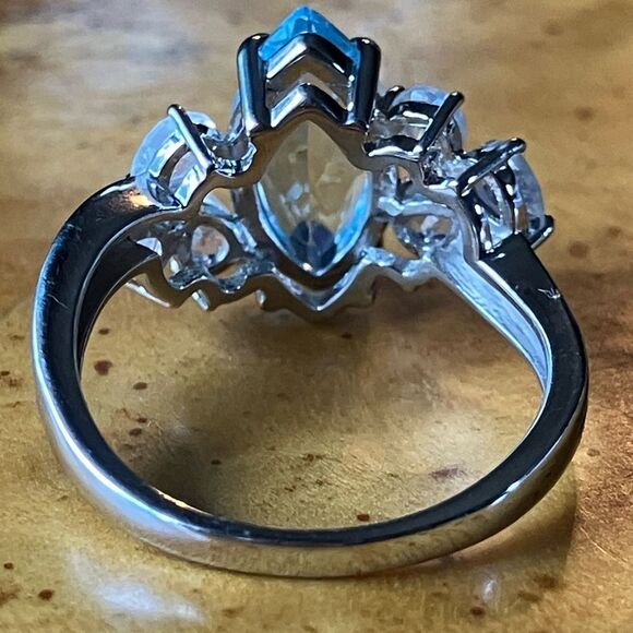 Genuine Sky Blue Topaz Rainbow Moonstone Sterling Silver Ring Size 7 - Picture 5 of 9